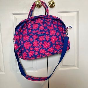 Vera Bradley weekend bag (Art Poppies design)